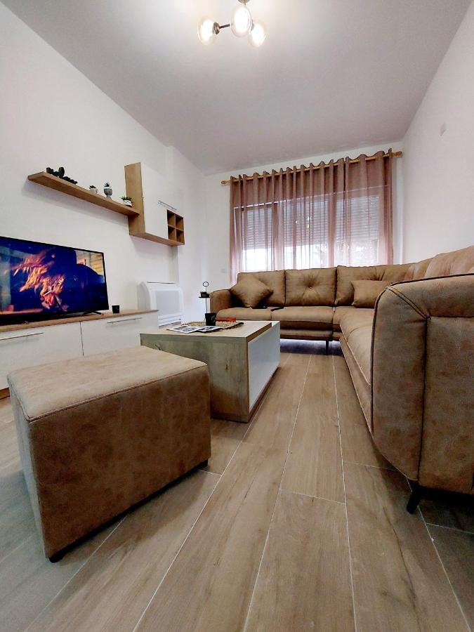 Gex Apartments Tiranë Eksteriør bilde