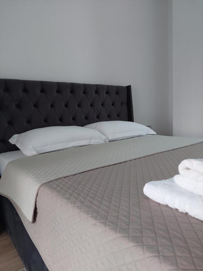 Gex Apartments Tiranë Eksteriør bilde