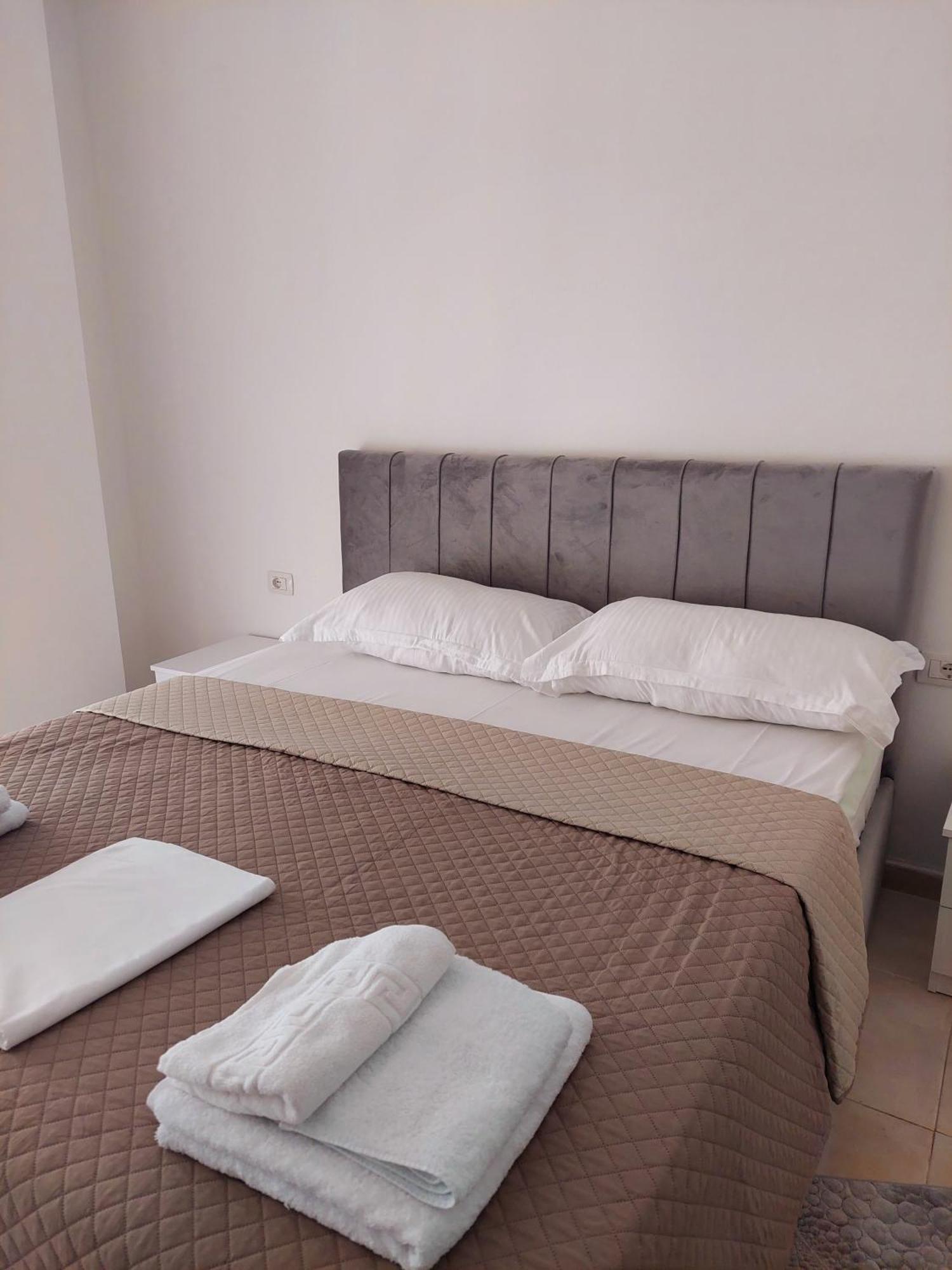 Gex Apartments Tiranë Eksteriør bilde